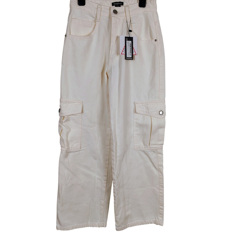 NWT Boohoo Womens SZ 2 Petite Ecru Wide Leg Cargo Jean Off White Gorpcore Y2K